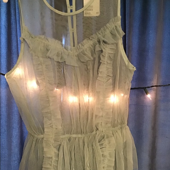 NWT H&M Sheer Top - Picture 2 of 4
